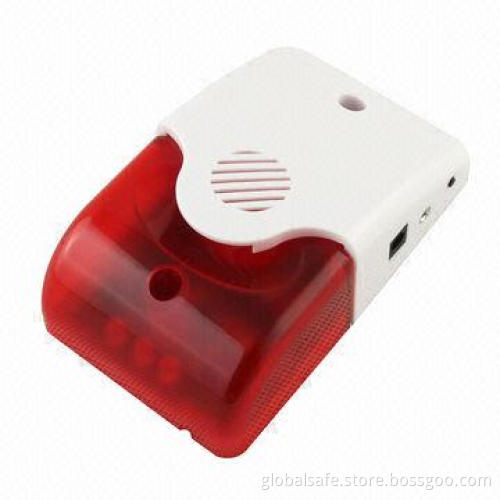Solar energy-saving outdoor siren